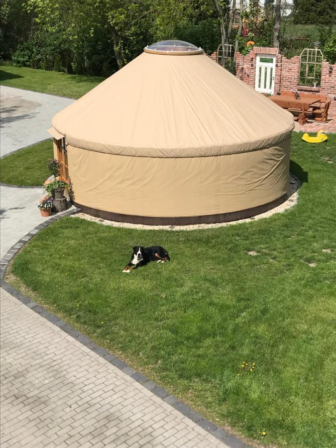 Готель Moderne Jurte Herbsleben Екстер'єр фото